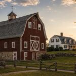 gambrel-roof-design-barn-dutch-colonial-home.webp